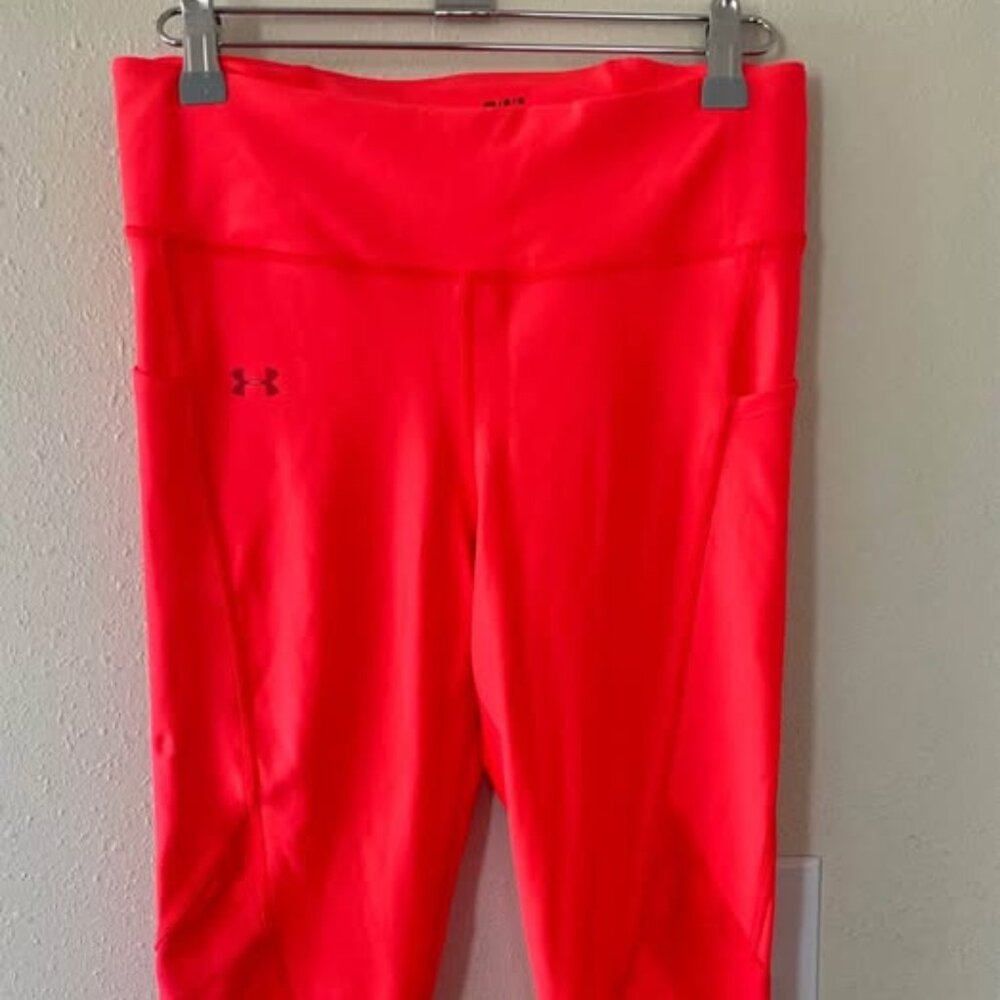 Under Armour Sz Medium Neon Compression Crop Workout Running Leggings